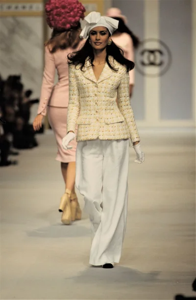 Look 32